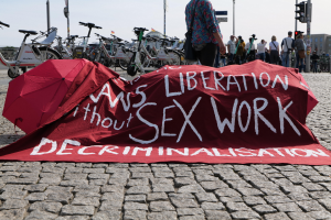 Kontroverse um Aufnahme-Regeln im Heath Bath: Initiative 'Eltern gegen die Rechte' erhebt schwere Diskriminierungsvorwürfe - SPD spricht von einem 'falschen Signal'