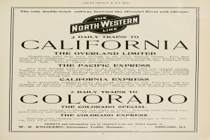 Zeitung mit gedrucktem Text, der täglich Züge nach Kalifornien, The Overland Limited, The Pacific Express und Colorado auf der North Western Line ankündigt.